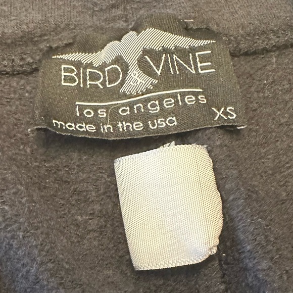 Bird & Vine kids sweat pants, navy blue with “hearts” print. - Picture 4 of 4